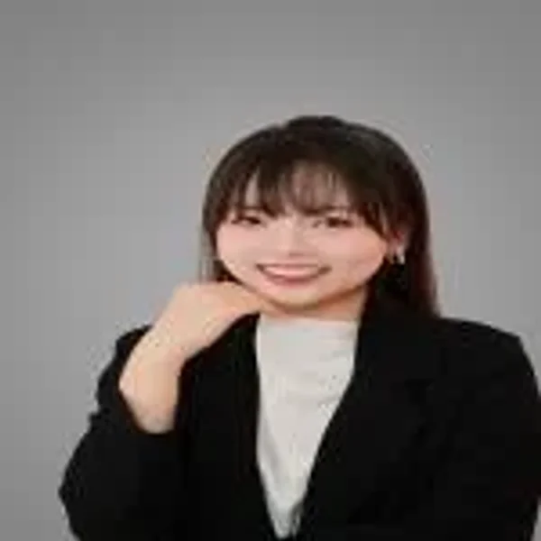 Le Truc Quynh