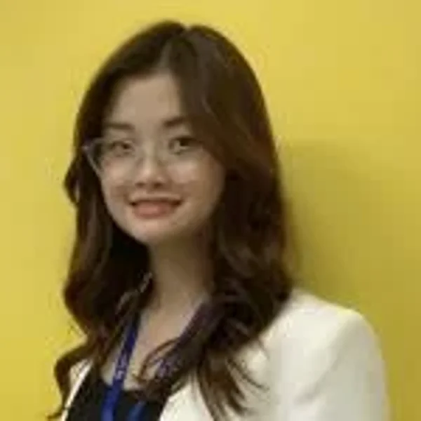 Hanh Le