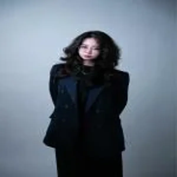 Tran Helen