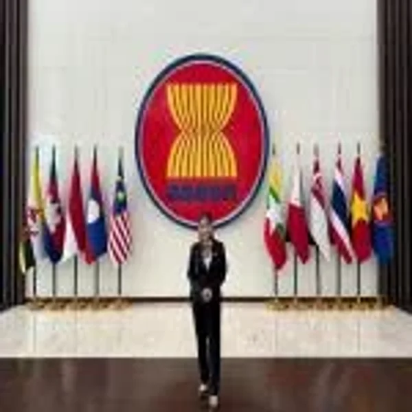 Khánh Chi Trần Bạch