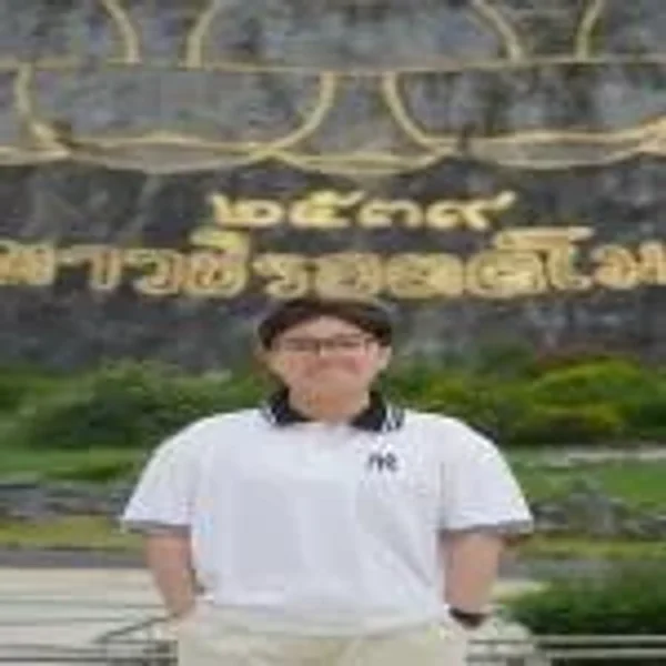 Vuong Nhi