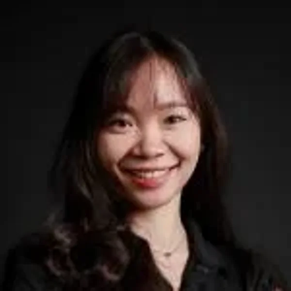 Tuyet Vuong