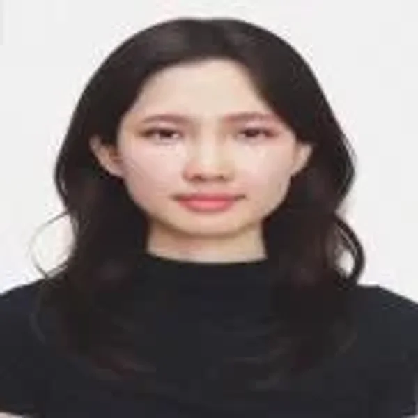 Chloe Tuong Phan